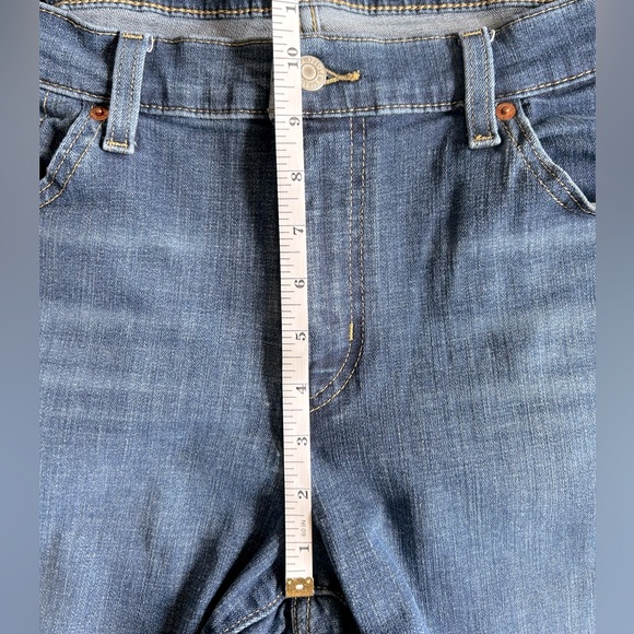 Levi’s Boyfriend - Medium Wash - Sz 33 - Picture 3 of 14